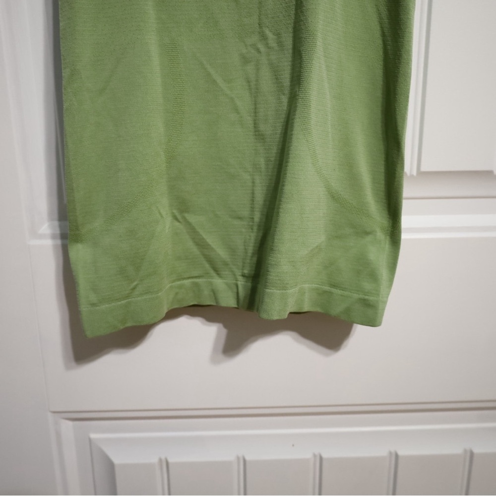 Lululemon Swiftly Tech Racerback 2.0 Vista Green Size 2 - Picture 3 of 6